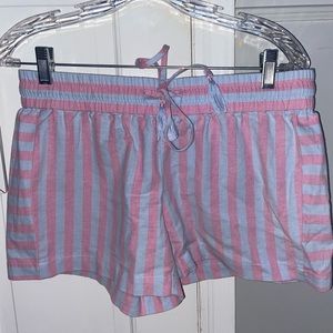 Women’s striped Vineyard Vines shorts